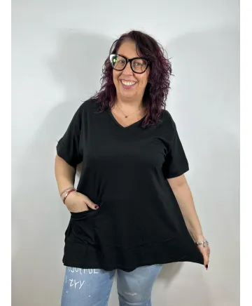 Camiseta negra Yessica - Nueva colección