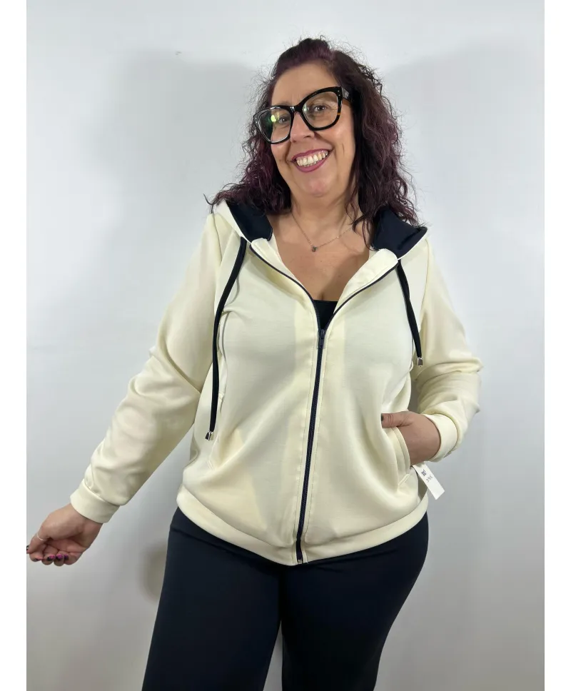 Chaqueta beige Yamila - Nueva colección