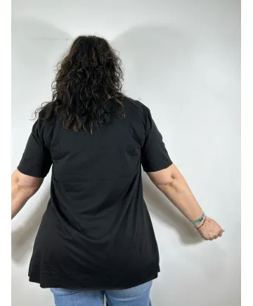 Camiseta negra Taylor - Tienda Tallas Grandes Mujer Camiseta negra Taylor - Tienda Tallas Grandes Mujer