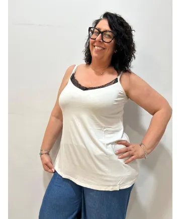 Top blanco Laika - Tienda Tallas Grandes Mujer