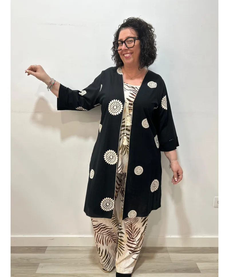 Kimono elegante Laila - Tienda Tallas Grandes Mujer Kimono elegante Laila - Tienda Tallas Grandes Mujer