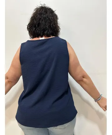 Top cadenita Oyuki - Ropa tallas grandes mujer moderna Top cadenita Oyuki - Ropa tallas grandes mujer moderna