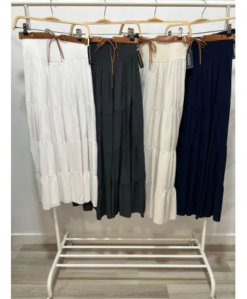 Falda volantes Akane - Ropa tallas grandes mujer moderna Falda volantes Akane - Ropa tallas grandes mujer moderna