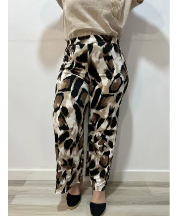 Pantalón beige Saiko - Ropa tallas grandes mujer moderna Pantalón beige Saiko - Ropa tallas grandes mujer moderna