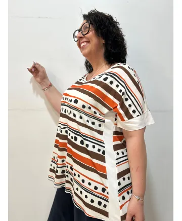 Camiseta franjas Ume - Ropa tallas grandes mujer moderna Camiseta franjas Ume - Ropa tallas grandes mujer moderna