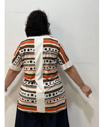 Camiseta franjas Ume - Ropa tallas grandes mujer moderna Camiseta franjas Ume - Ropa tallas grandes mujer moderna