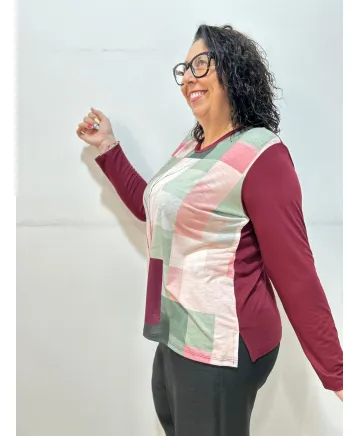 Camiseta ramas Avilés - Ropa tallas grandes mujer moderna