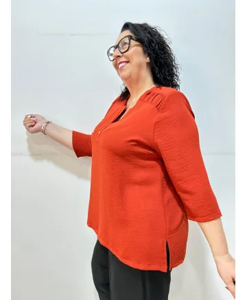 Blusa teja Calella - Ropa tallas grandes mujer moderna Blusa teja Calella - Ropa tallas grandes mujer moderna