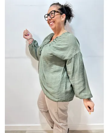 Blusa fruncida Toledo - Ropa tallas grandes mujer moderna