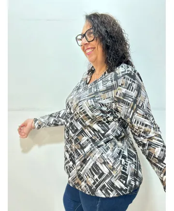 Camiseta frunce Igualada - Ropa tallas grandes mujer moderna