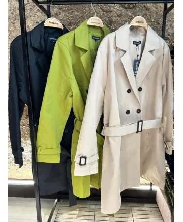 Parka verde Monistrol - Ropa tallas grandes mujer moderna Parka verde Monistrol - Ropa tallas grandes mujer moderna