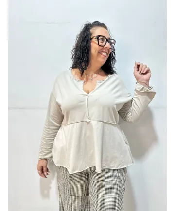 Camiseta vuelo Mura - Ropa tallas grandes mujer moderna