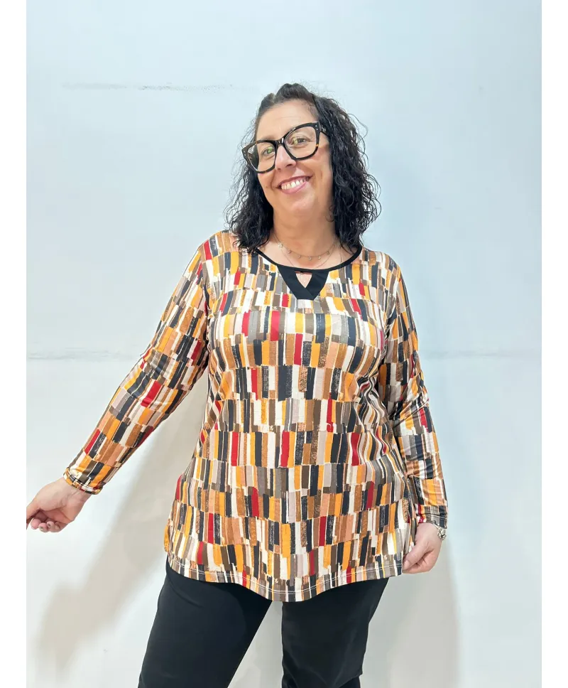 Camiseta pico Parets - Camisetas y Tops Tallas Grandes Camiseta pico Parets - Camisetas y Tops Tallas Grandes