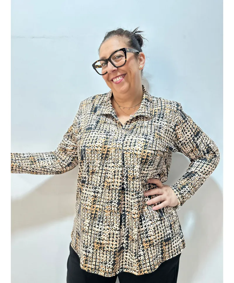 Blusa pliegue Caldas - Ropa tallas grandes mujer moderna Blusa pliegue Caldas - Ropa tallas grandes mujer moderna