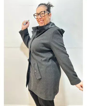 Abrigo gris Alanis - Ropa tallas grandes mujer moderna
