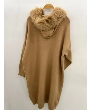 Vestido capucha Aloe - Ropa tallas grandes mujer moderna