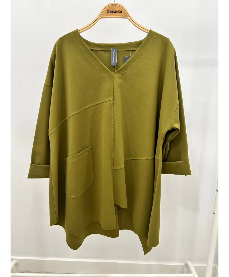 Camiseta bolsillo Capricho - Ropa tallas grandes mujer moderna