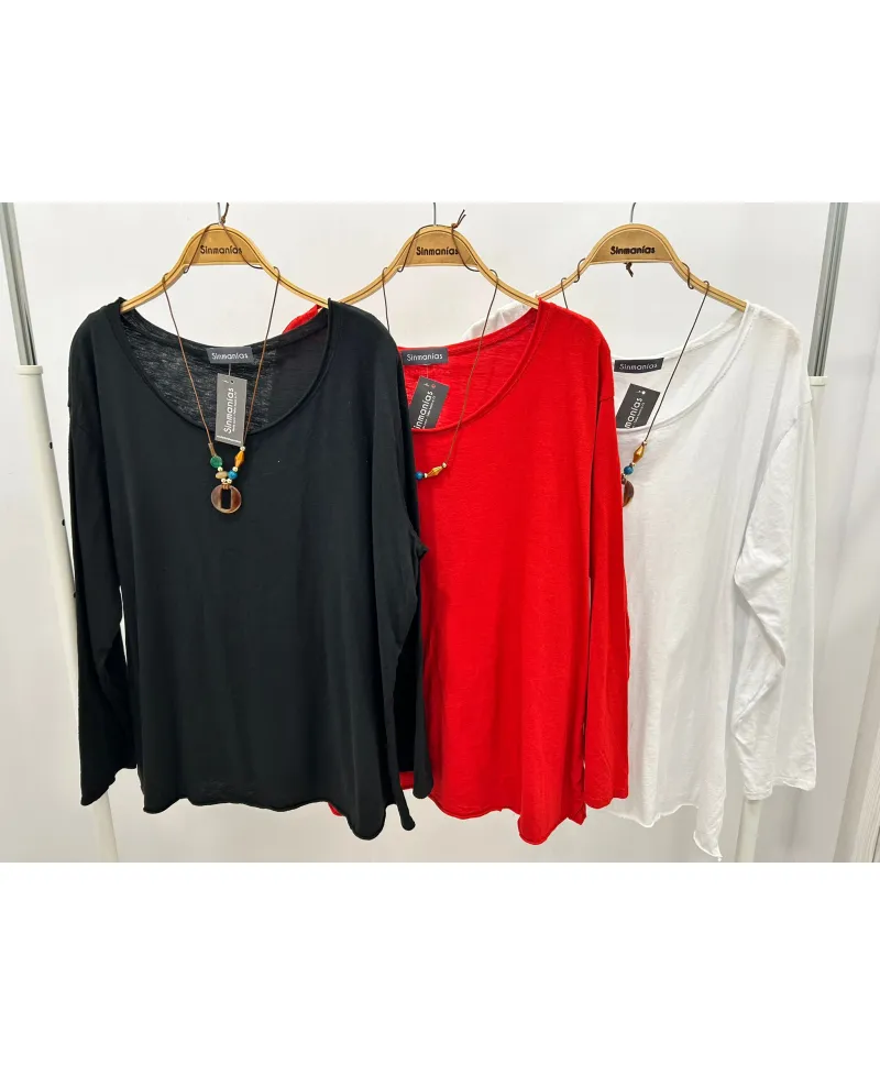 Camiseta basica Arena - Ropa tallas grandes mujer moderna