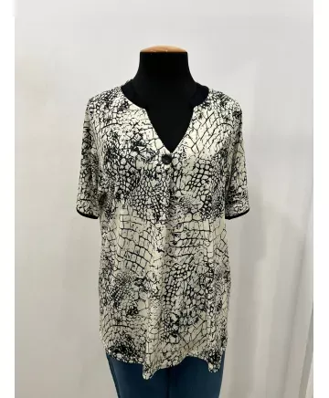 Camiseta boton Violeta - Ropa tallas grandes mujer moderna