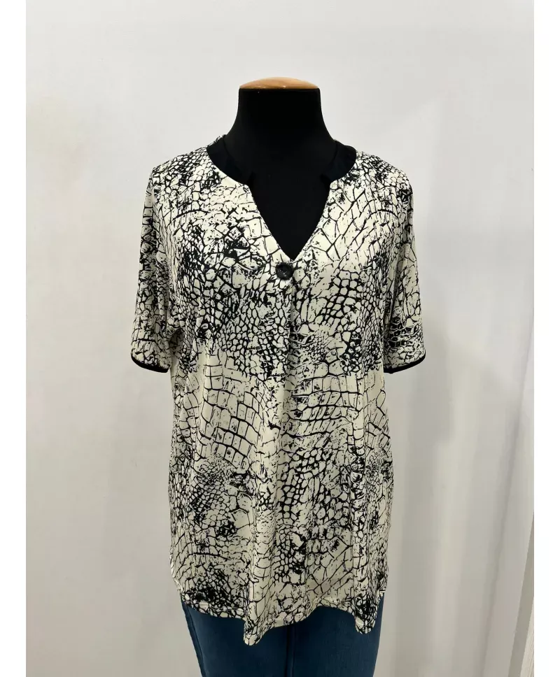 Camiseta boton Violeta - Ropa tallas grandes mujer moderna