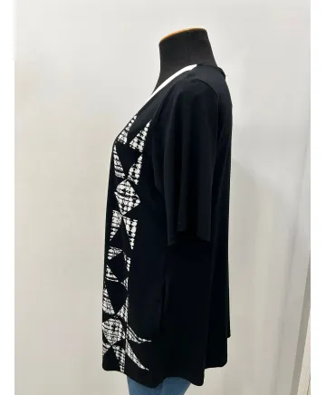 Camiseta pico Reina - Ropa tallas grandes mujer moderna