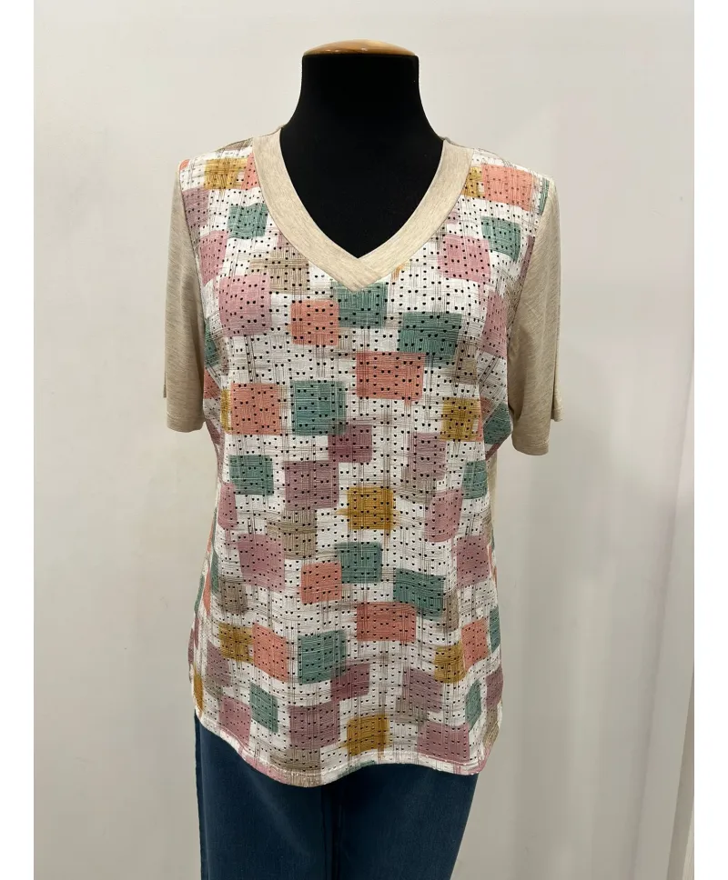 Camiseta beige Cuadros - Ropa tallas grandes mujer moderna