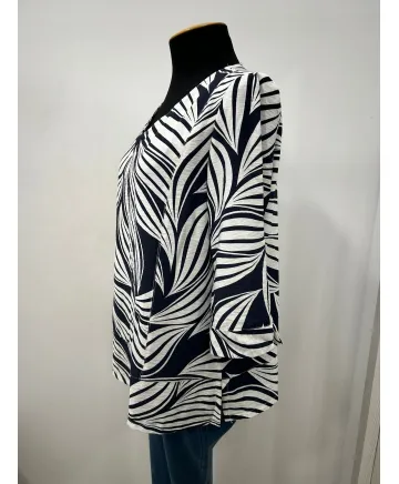 Blusa marino Vibes - Ropa tallas grandes mujer moderna