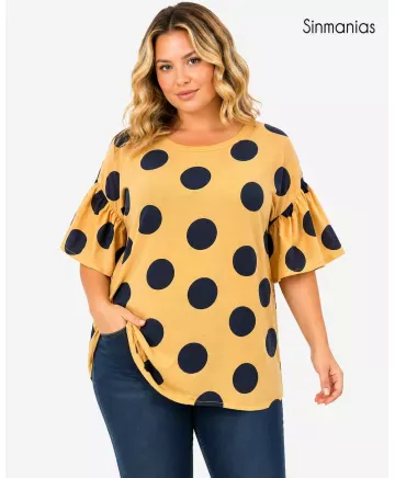 Camiseta Topos Almudena - Ropa tallas grandes mujer moderna