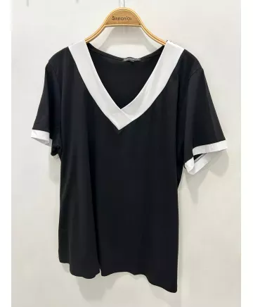 Camiseta negra Escote - Camisetas y Tops Tallas Grandes