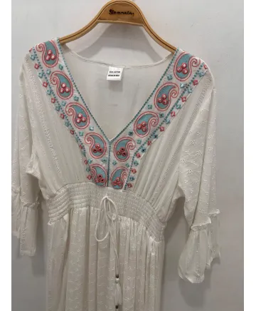 Vestido bordado Fantasia - Ropa tallas grandes mujer moderna