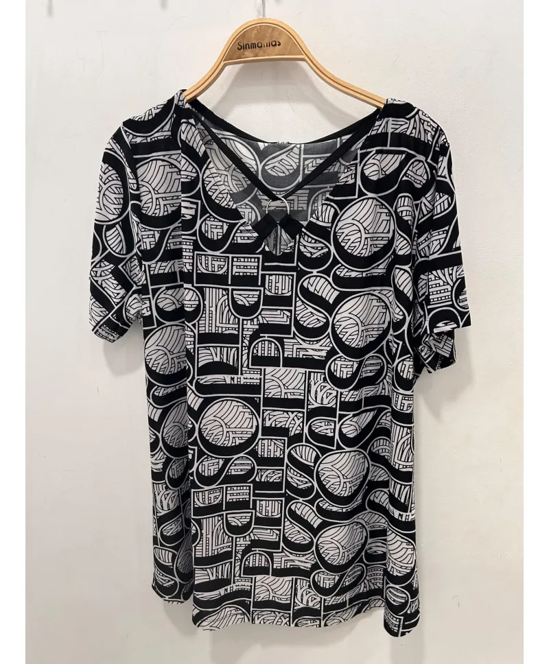 Camiseta anilla Ana - Ropa tallas grandes mujer moderna