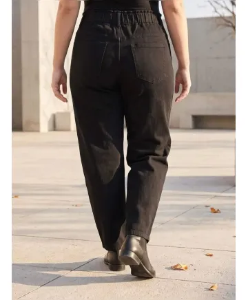 Pantalón negro Mom fit - Jeans Tallas Grandes
