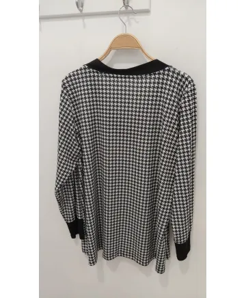 Camiseta pico Elegant - Camisetas y Tops Tallas Grandes
