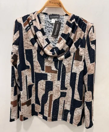 Camiseta estampada Melania - Ropa tallas grandes mujer moderna