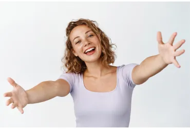 Deslúmbrate con Estilo: Explora Nuestra Colección Completa de Tops para Tallas Grandes